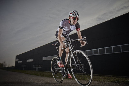 5 Mistakes to Avoid When Cycling in the City: A Guide for Urban Cyclists