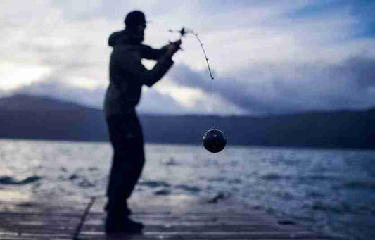 Glasses for predator fishing with artificial bait from the shore