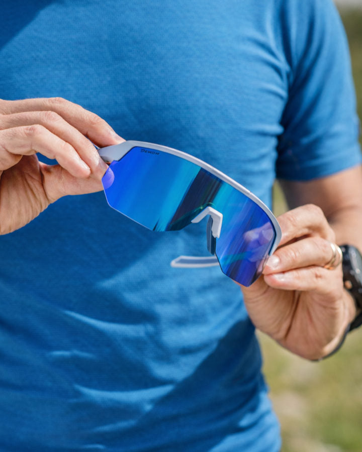 blue mirrored mask style mountain sunglasses fiandre model