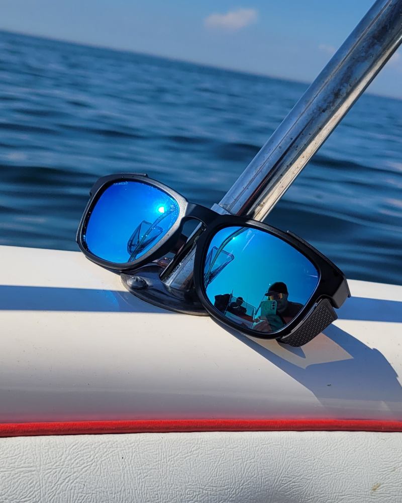 Gafas deportivas de pesca con lentes de espejo polarizadas, modelo Xlite J, para agua salada.