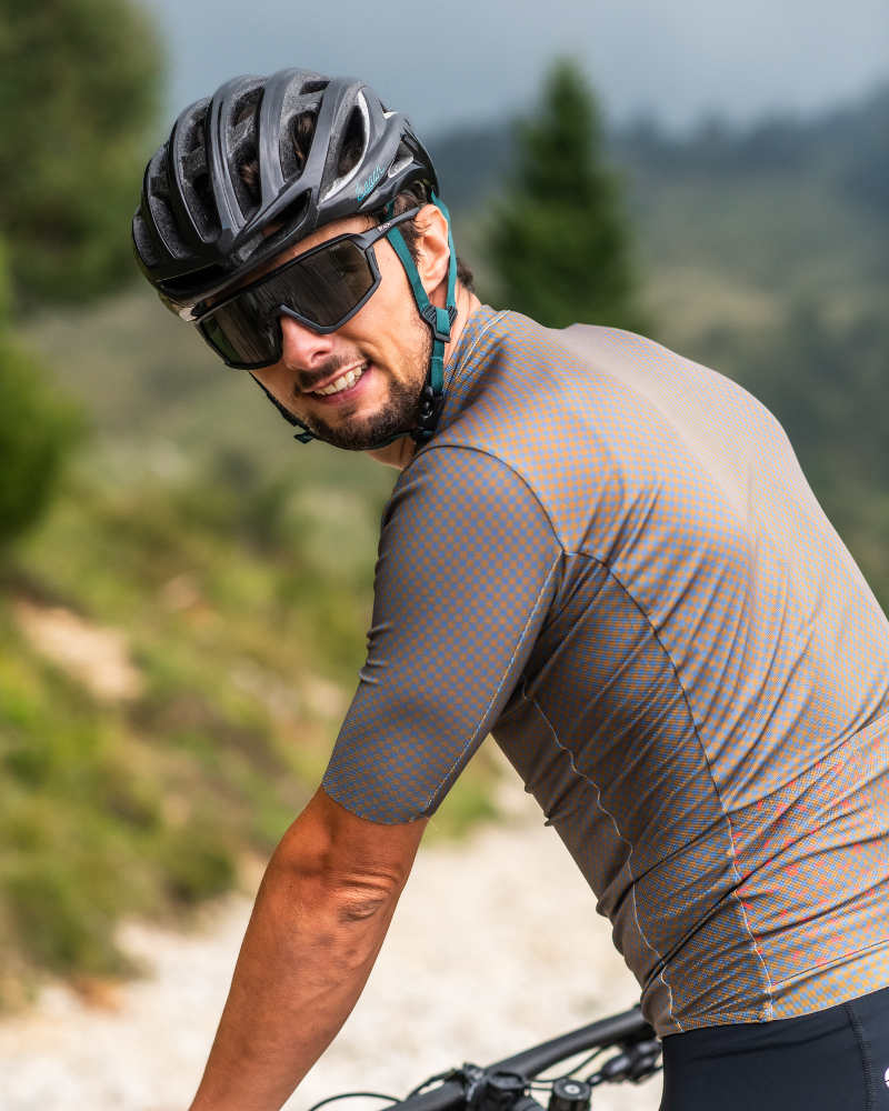 Cycling Glasses Photochromic lenses GRAVEL Model
