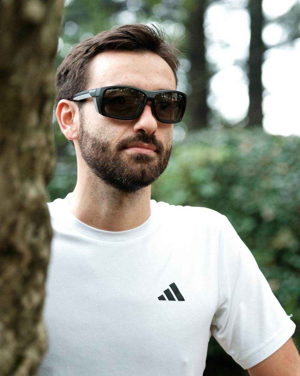 men mountain glasses with photochromic lenses 2 4 for hiking and trekking eiger model