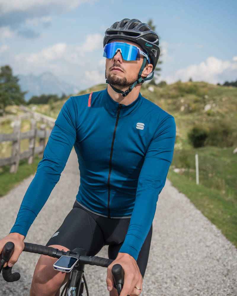 men road cycling sunglasses with blue mirrored lens liegi model