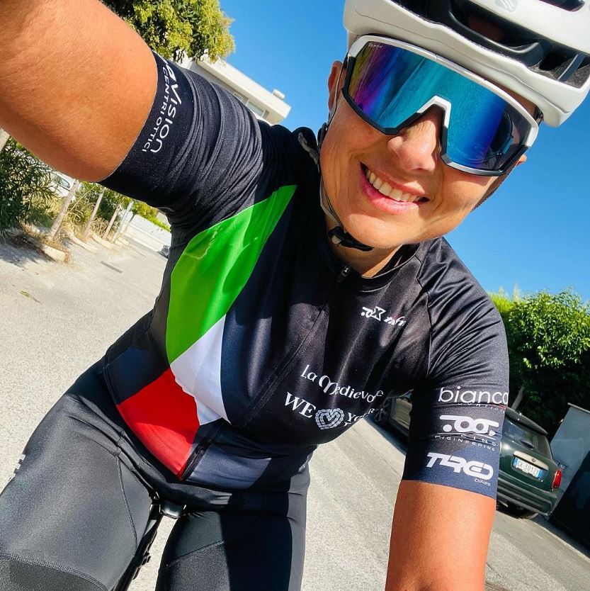 woman prescription road cycling glasses with mirrored lens gravel model