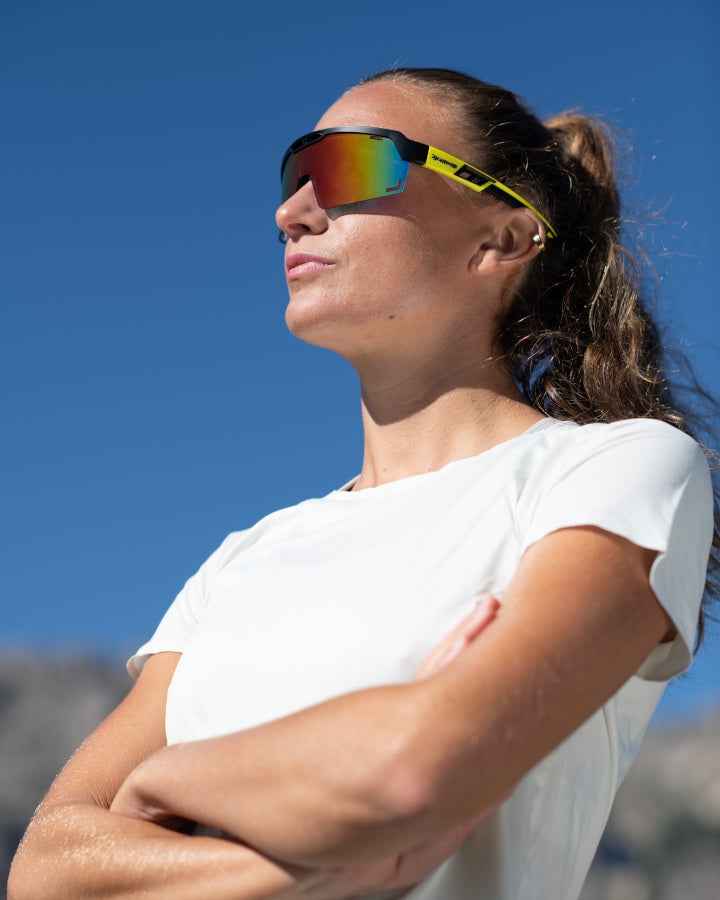 womens glasses for running and trail red mirrored lens speed vent model